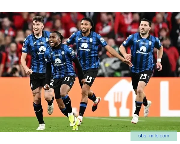 卢克曼欧联决赛上演帽子戏法助球队夺冠震惊球迷