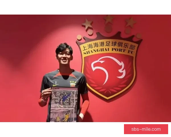 颜骏凌精彩扑救助力海港坚守球门赢得关键防守